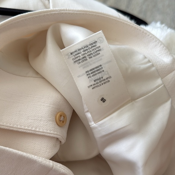 **💰SOLD💰** Aritzia | Wilfred Vest | Size M | White | NWOT - Picture 8 of 8